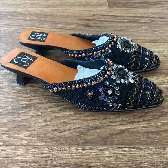 VTG Y2K iOS black ornate beaded pint toe kitten heel mules. Made in Indonesia 10 - Picture 1 of 6